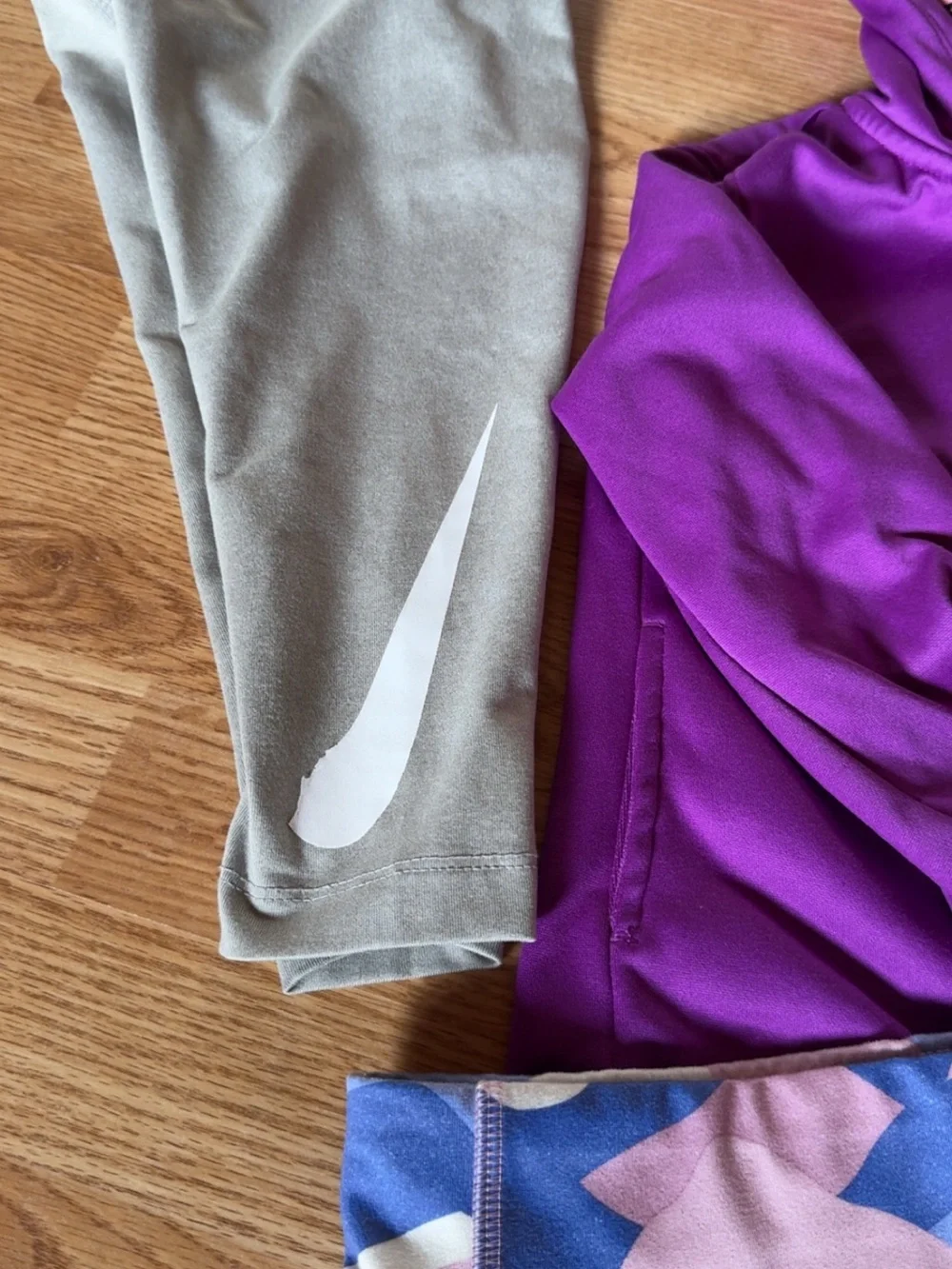 Under Armour, Nike & More Girls Multicolor Athletic lot